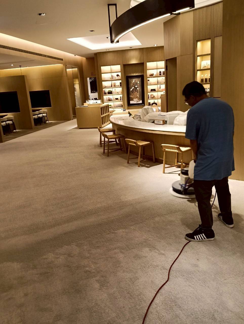建案接待中心地毯清洗注意事項:打造專業形象的關鍵要素